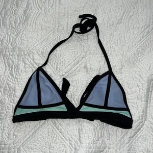 Color block bikini top